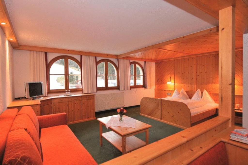 Alpines Gourmet Hotel Montanara Flachau Kültér fotó